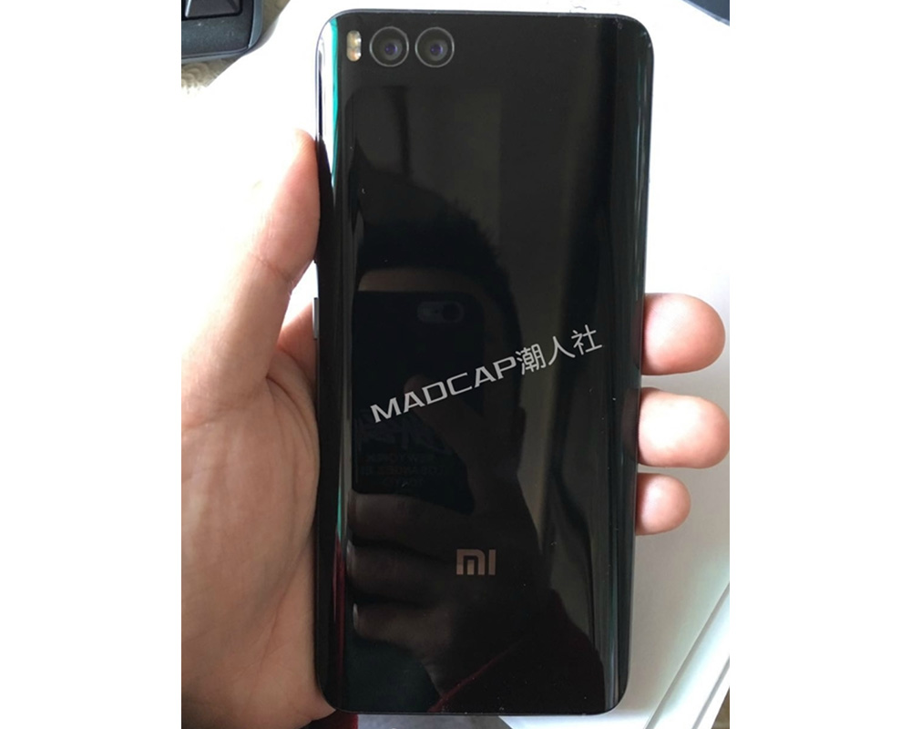 Смартфон Xiaomi Mi 6
