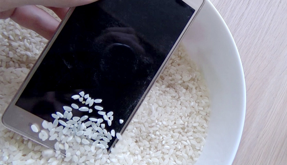 Что делать если Xiaomi упал в воду - рис