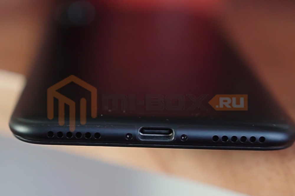 Обзор Xiaomi Mi 6x - нижняя грань