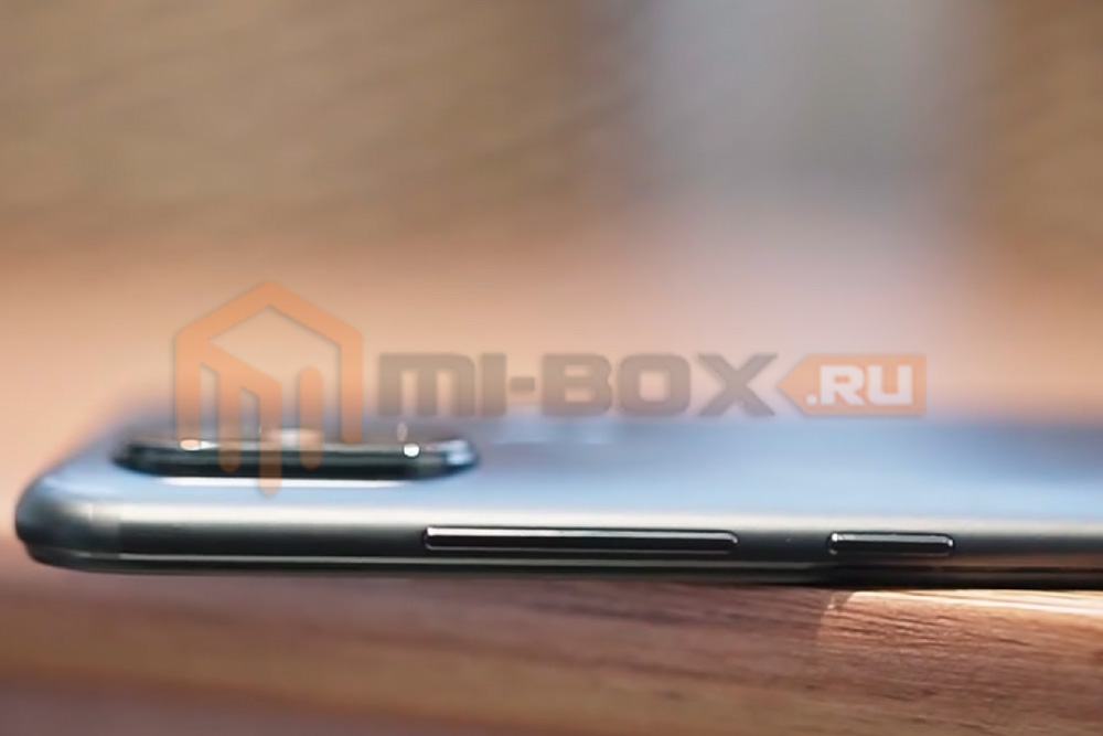 Обзор Xiaomi Mi 6x - правая грань