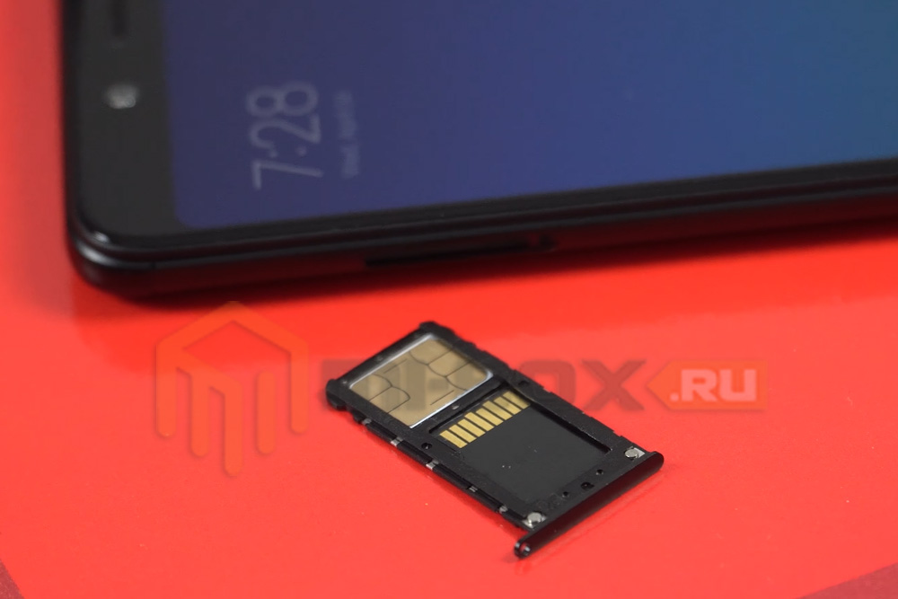 Обзор Xiaomi Redmi Note 5 - левая грань