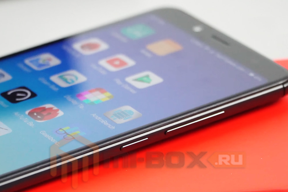 Обзор Xiaomi Redmi Note 5 - правая грань